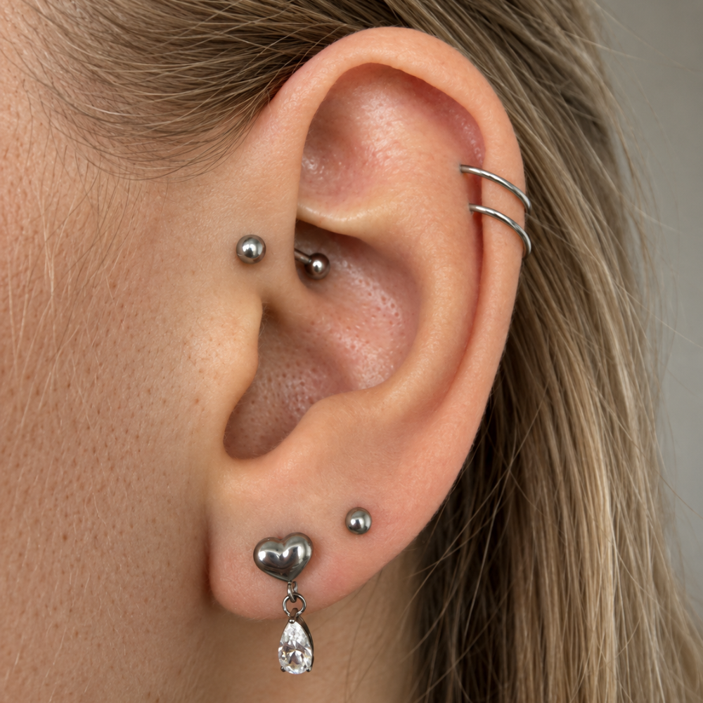 Cœur décoratif Labret en titane avec oreille suspendue en zircone cubique